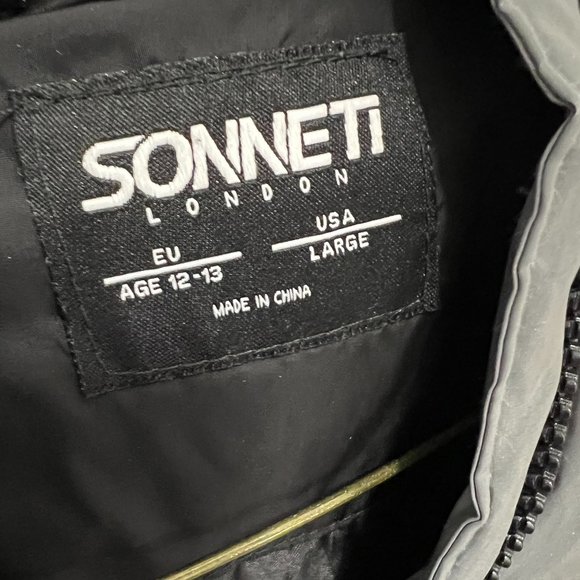 Sonneti London Kids Grey Reflective Puffer Jacket - Picture 3 of 11